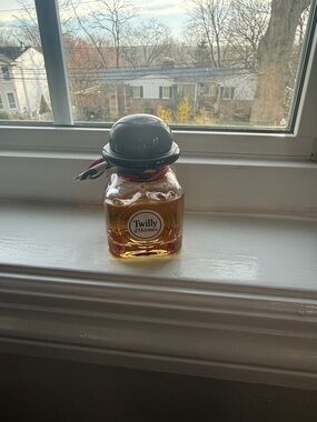 Twilly d'Hermes Eau de Parfum Bottle - Amber & Black. 50 ml. 1.6 fl oz. Used 6X